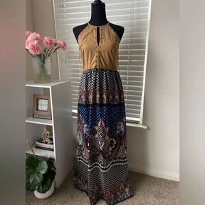 Boho Maxi Dress with‎ Halter Neck and Paisley Print Unique Details Sz S Western